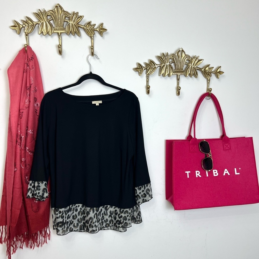 L ptp 23” animal print with black fusion blouse